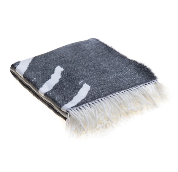 aranda-bella-vita-isibusiso-sabaphansi-throw